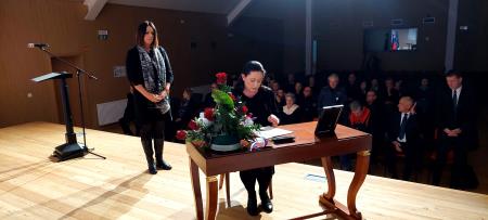 vpis v žalno knjigo