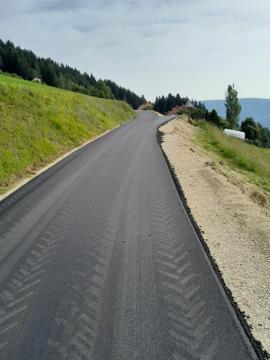 protiprašna pri kmetiji Ravnik