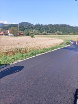 nova asfaltna prevleka na Ribičju