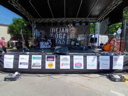 Pogled na veliki oder